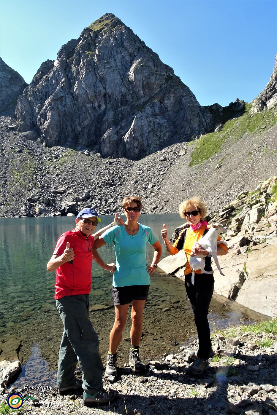49 Al Lago Rotondo di Trona (2256 m).JPG